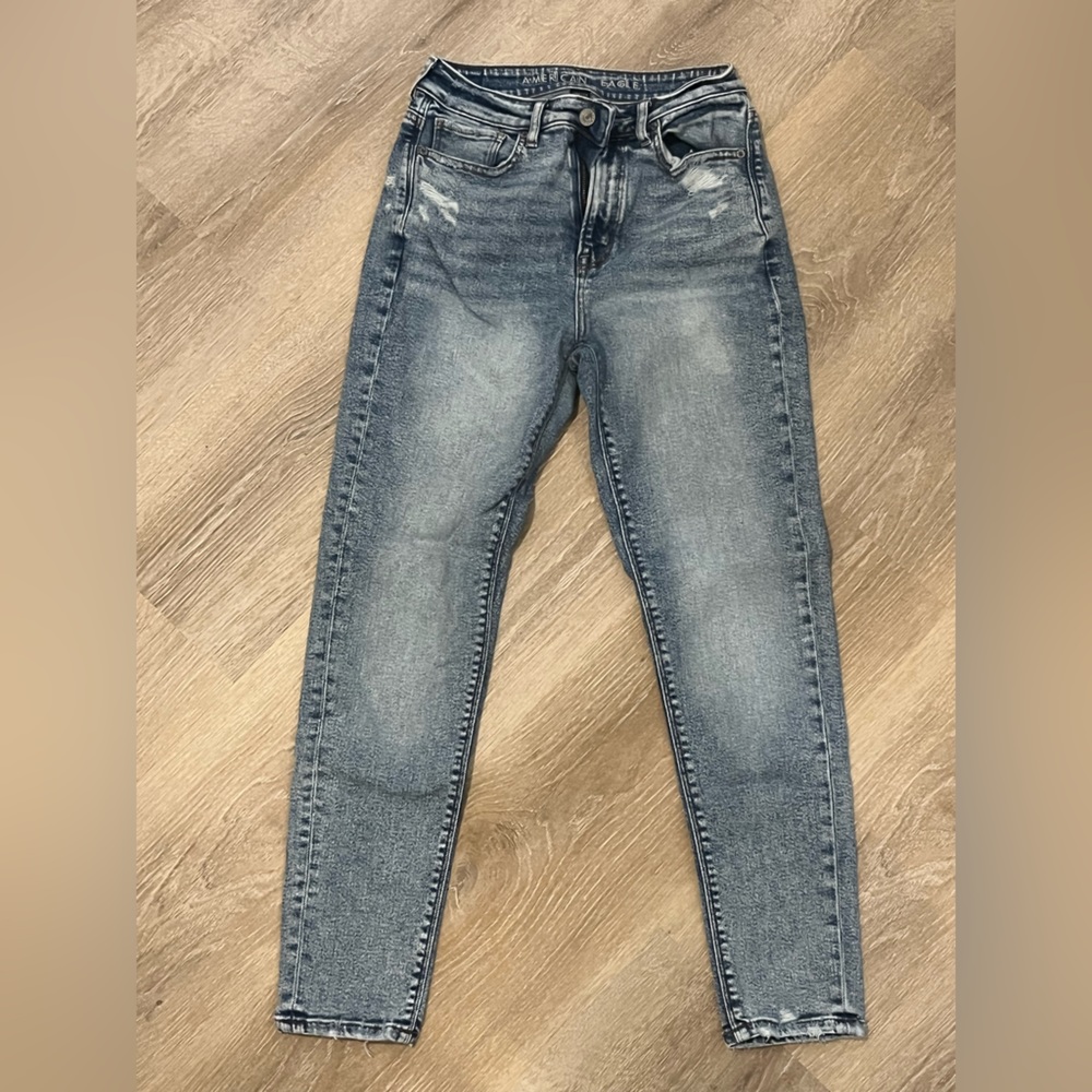 American Eagle Distressed Straight Jeans Blue